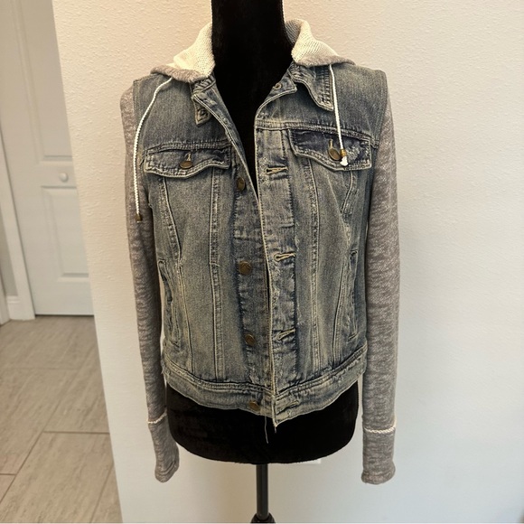 FREE PEOPLE Demin/Gray Jacket ๐ - Picture 4 of 13